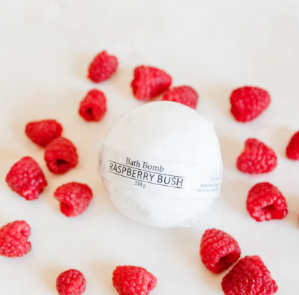 RASPBERRY BUSH Bath Bomb