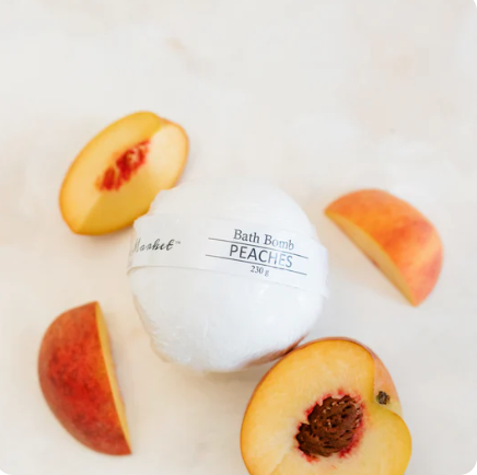 PEACHES Bath Bomb