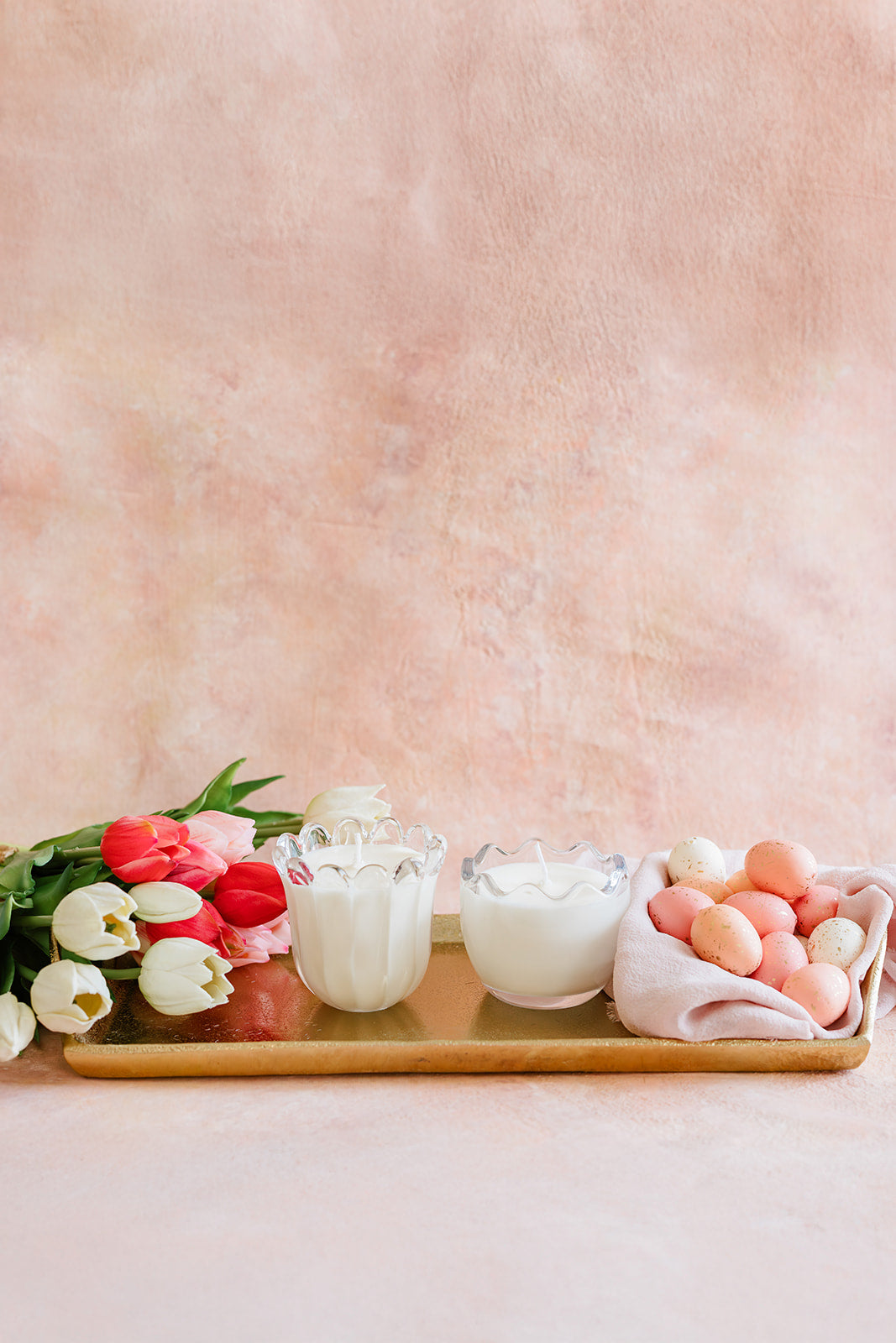 Tulip Bulb and Cracked Egg Soy Wax Candle 2 pack