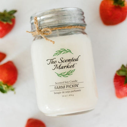 FARM PICKIN' Soy Wax Candle 16 oz