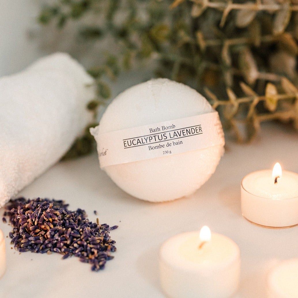 EUCALYPTUS LAVENDER Scented Luxury Bath Bomb – Moisturizing, Relaxing Spa Experience for Soft Skin