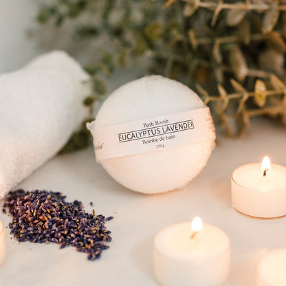 EUCALYPTUS LAVENDER Scented Luxury Bath Bomb – Moisturizing, Relaxing Spa Experience for Soft Skin